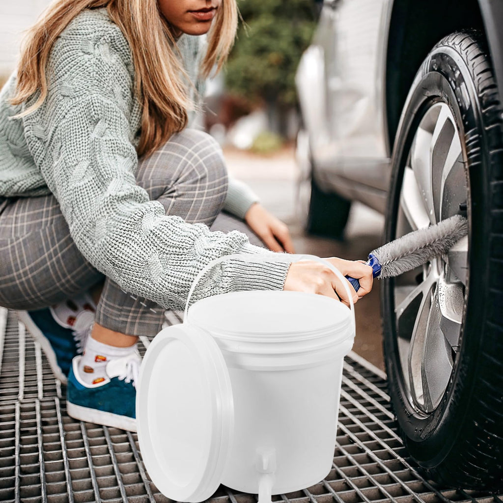 Outdoor Water Storage Bucket with Faucet 10l Capacity N58902